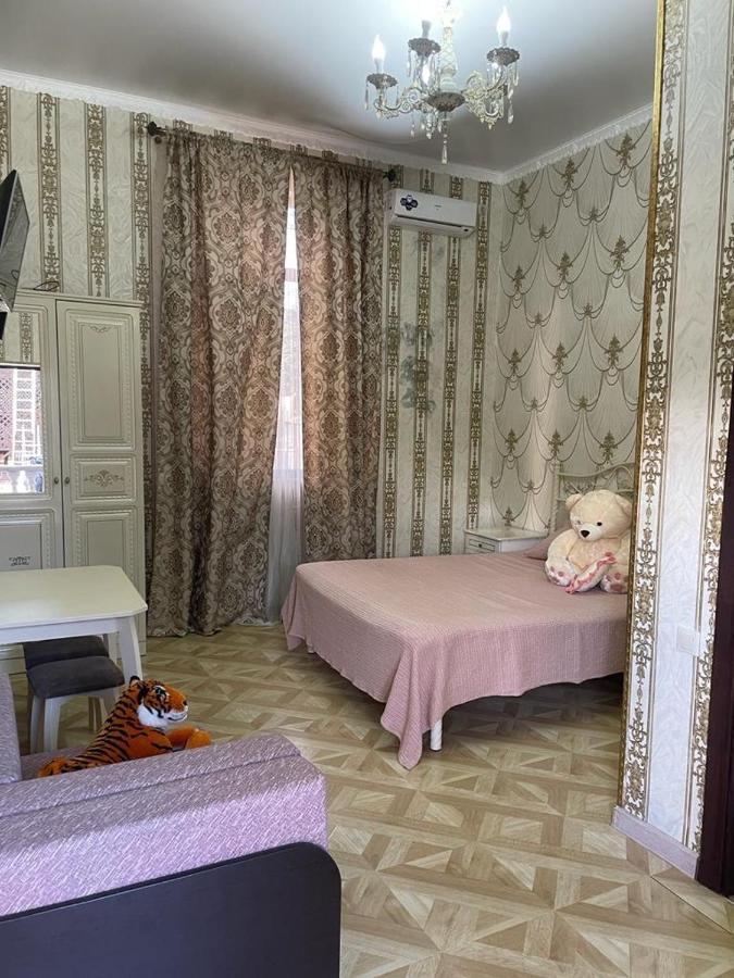 Mini Hotel Amra Pitsoenda Buitenkant foto